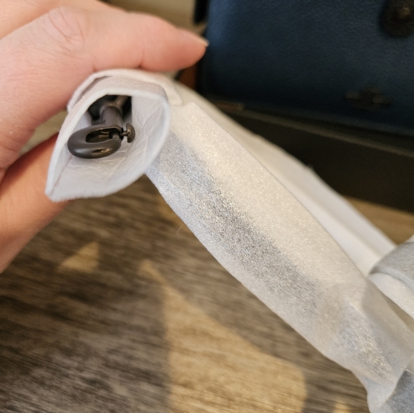 Coach Blue Leather Crossbody Wallet - Picture 10 of 11